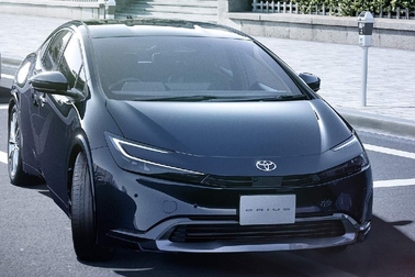 Z（ハイブリッド・2WD）